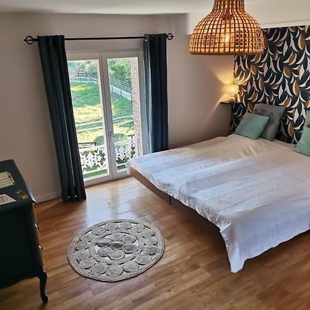 Manoir Du Taillis Bed and Breakfast Heugon Εξωτερικό φωτογραφία